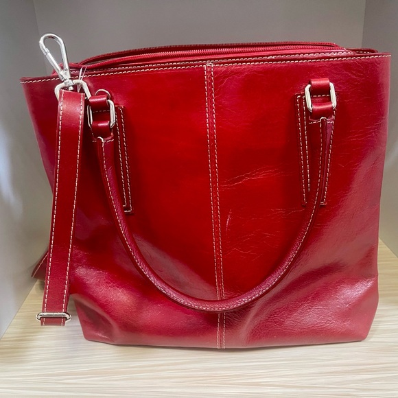 VALENTINA Italy Red Leather Stachel Handbag Double Handle Cross Body Strap. - Picture 2 of 8